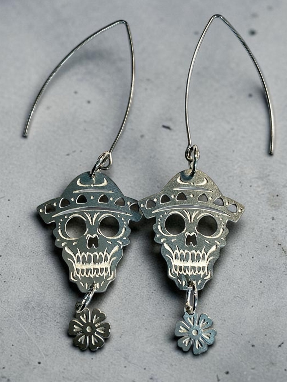 🆕 Male Sugar Skulls with Flower Laser Etched Dangle Earrings